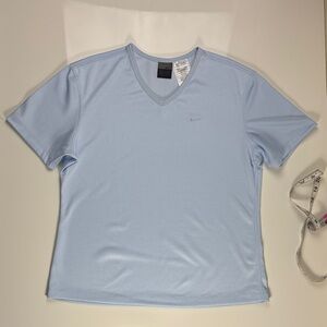 Nike Dri-fit Women Sm V neck textured pattern